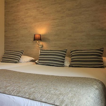 Logis Hotel Lodge La Valette เซซง เซวินเญ ภายนอก รูปภาพ