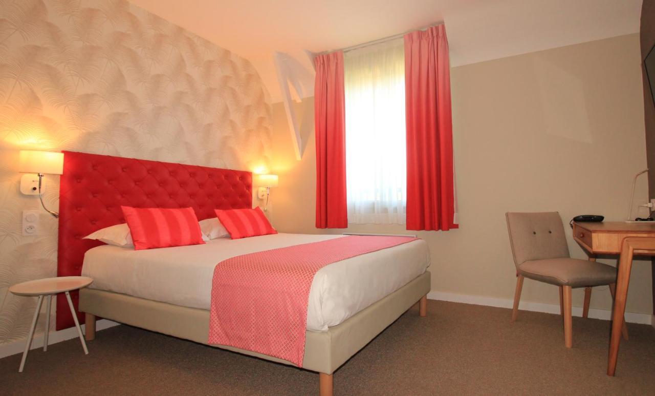 Logis Hotel Lodge La Valette เซซง เซวินเญ ภายนอก รูปภาพ
